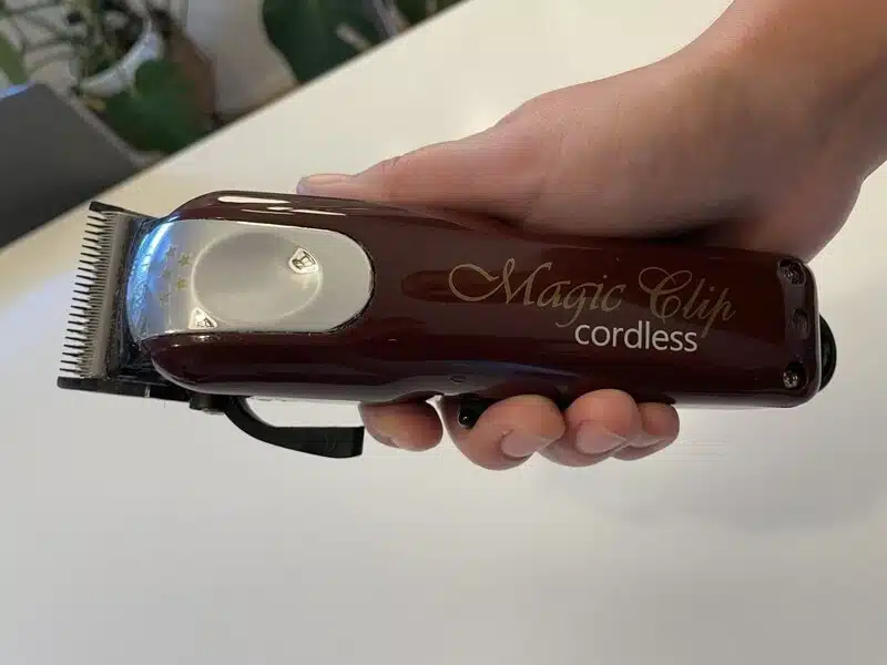 Närbild av Wahl Magic Clip Cordless hårtrimmer